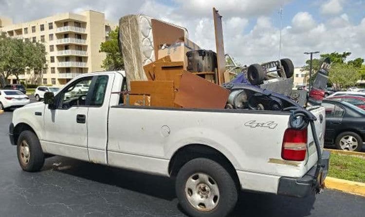 Junk Removal in Centennial CO: A Hassle-Free Solution for a Clean Space image